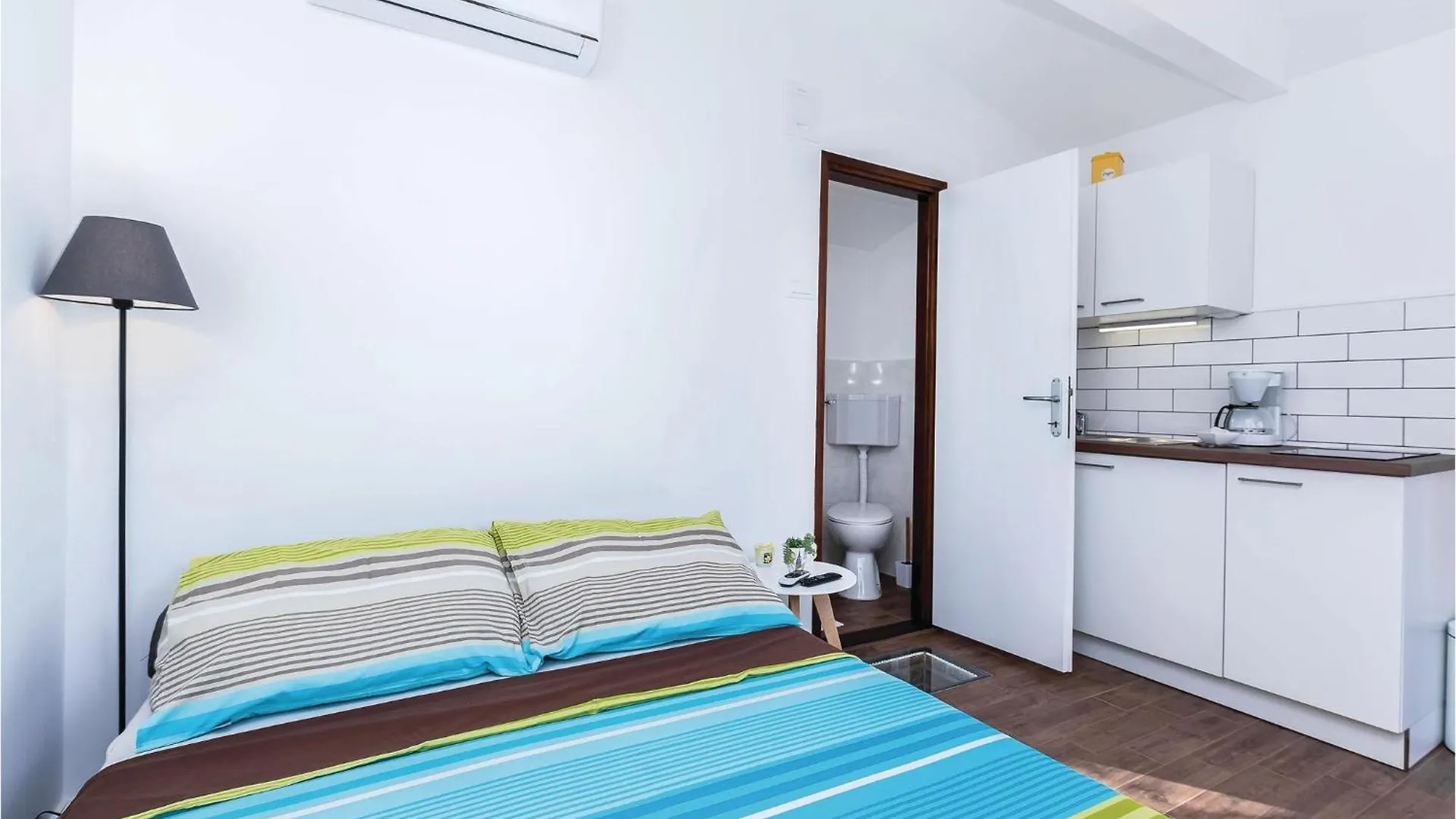 Holiday home Cozy Home In Smrika With House A Panoramic View