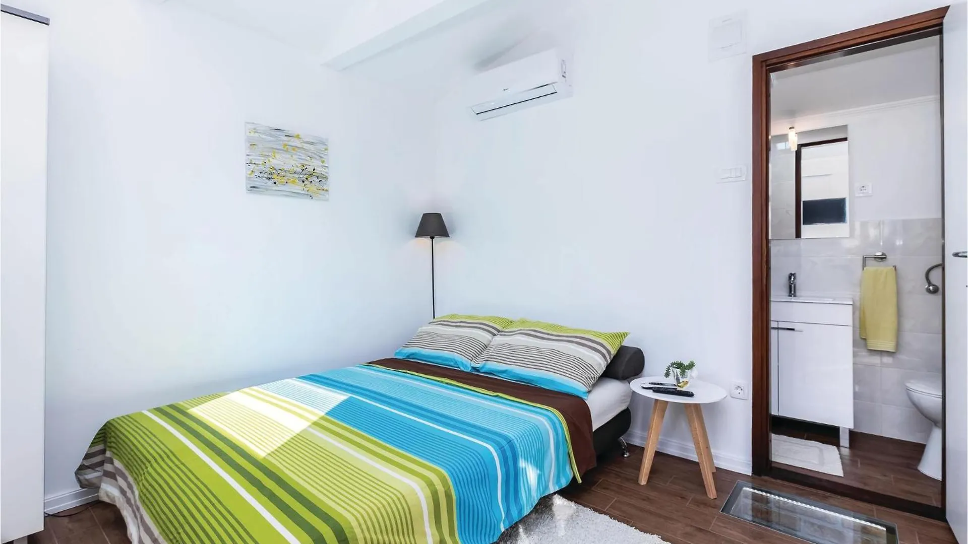Cozy Home In Smrika With House A Panoramic View Croatia