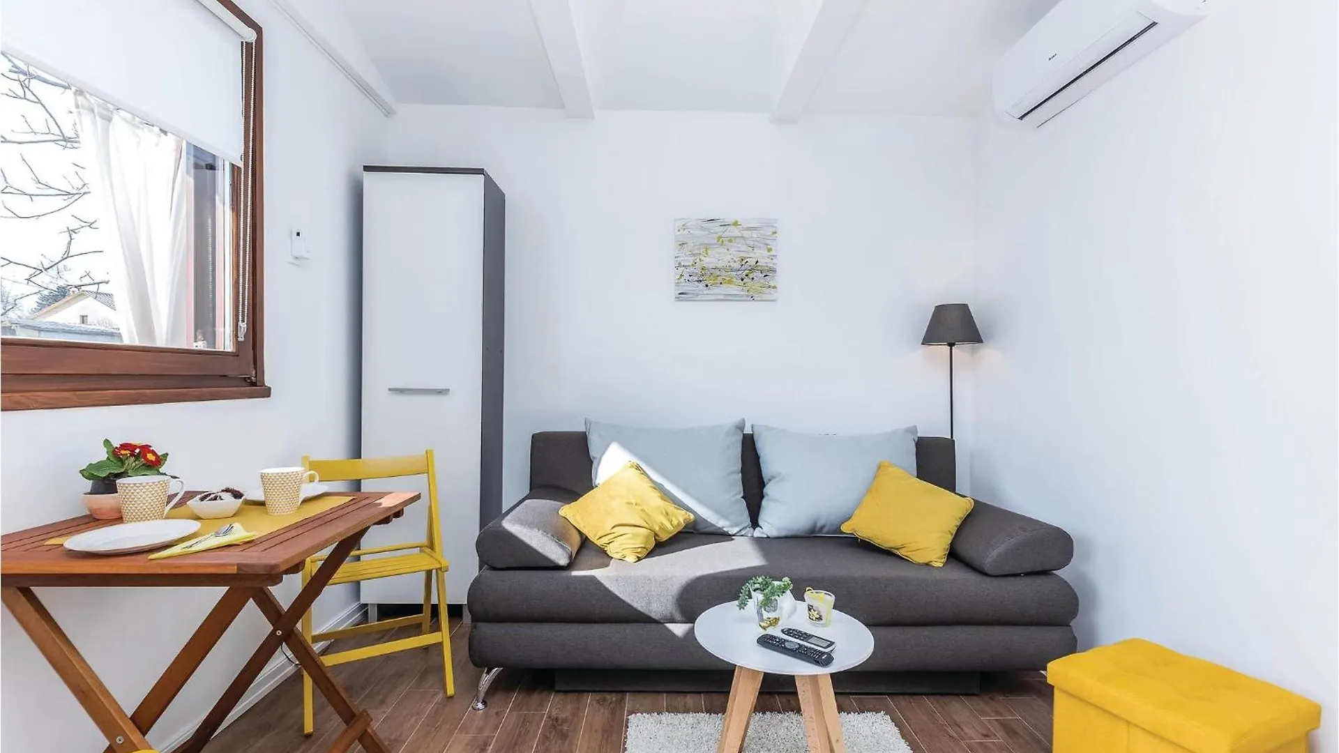 Holiday home Cozy Home In Smrika With House A Panoramic View